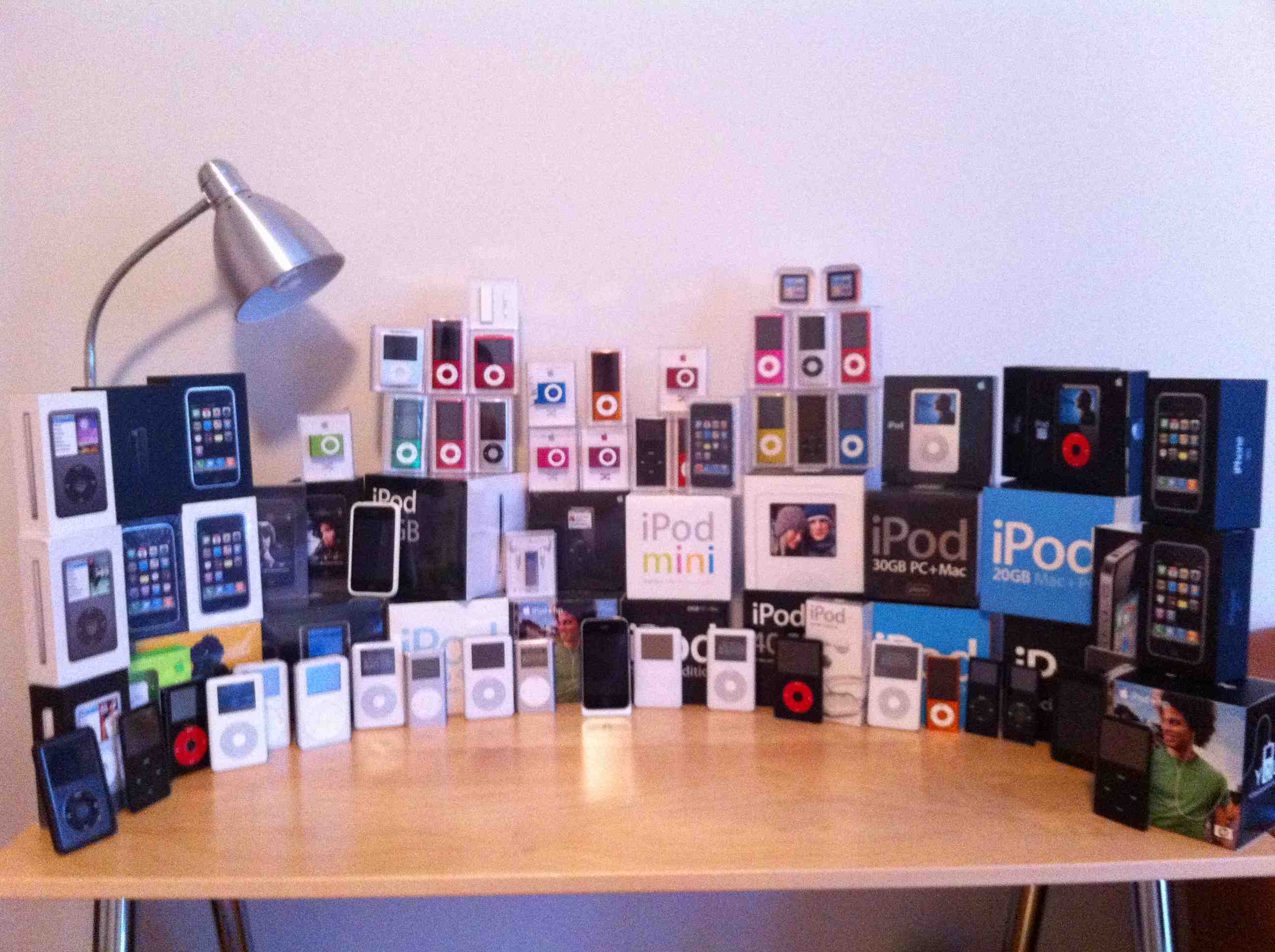 [http://forums.macrumors.com/attachment.php?attachmentid=255146&d=1286670300]