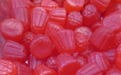 candy-gummy-raspberries.jpg