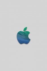 Maverick Apple.jpg