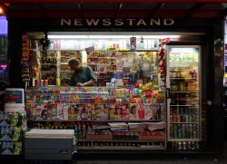 newsstand_NYC_USA.jpg