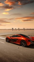 2013-mclaren-p1-at-bahrain-static-side-top-angle_wallpapers_36106_640x1136.jpg