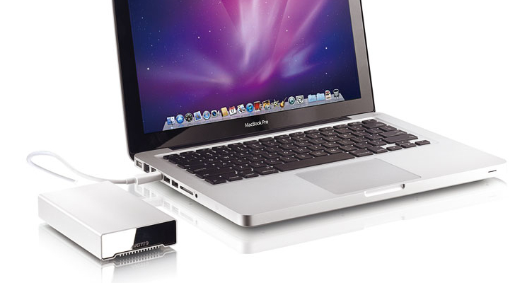 Portable-Thunderbolt-Storage-Device-Launched-by-Akitio.jpg