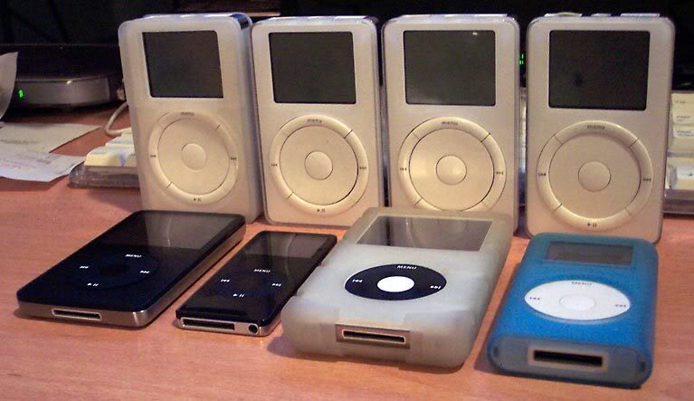 8ipods.jpg