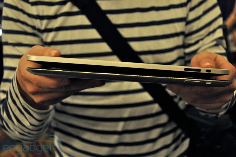 dexim-ipad-case-32-gal.jpg