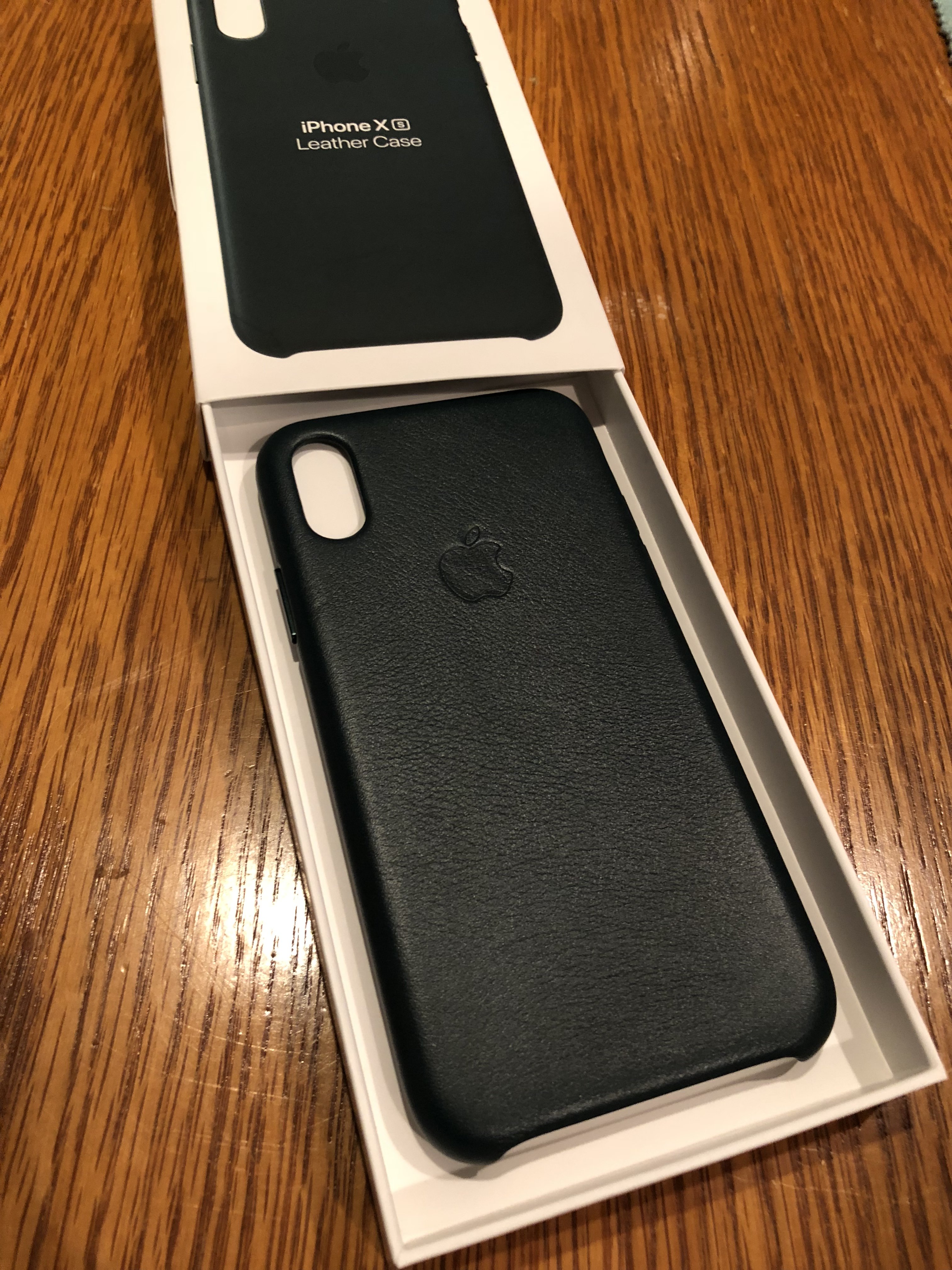 Just Picked Up Leather Forest Green Xs Case For My Iphone X Fits