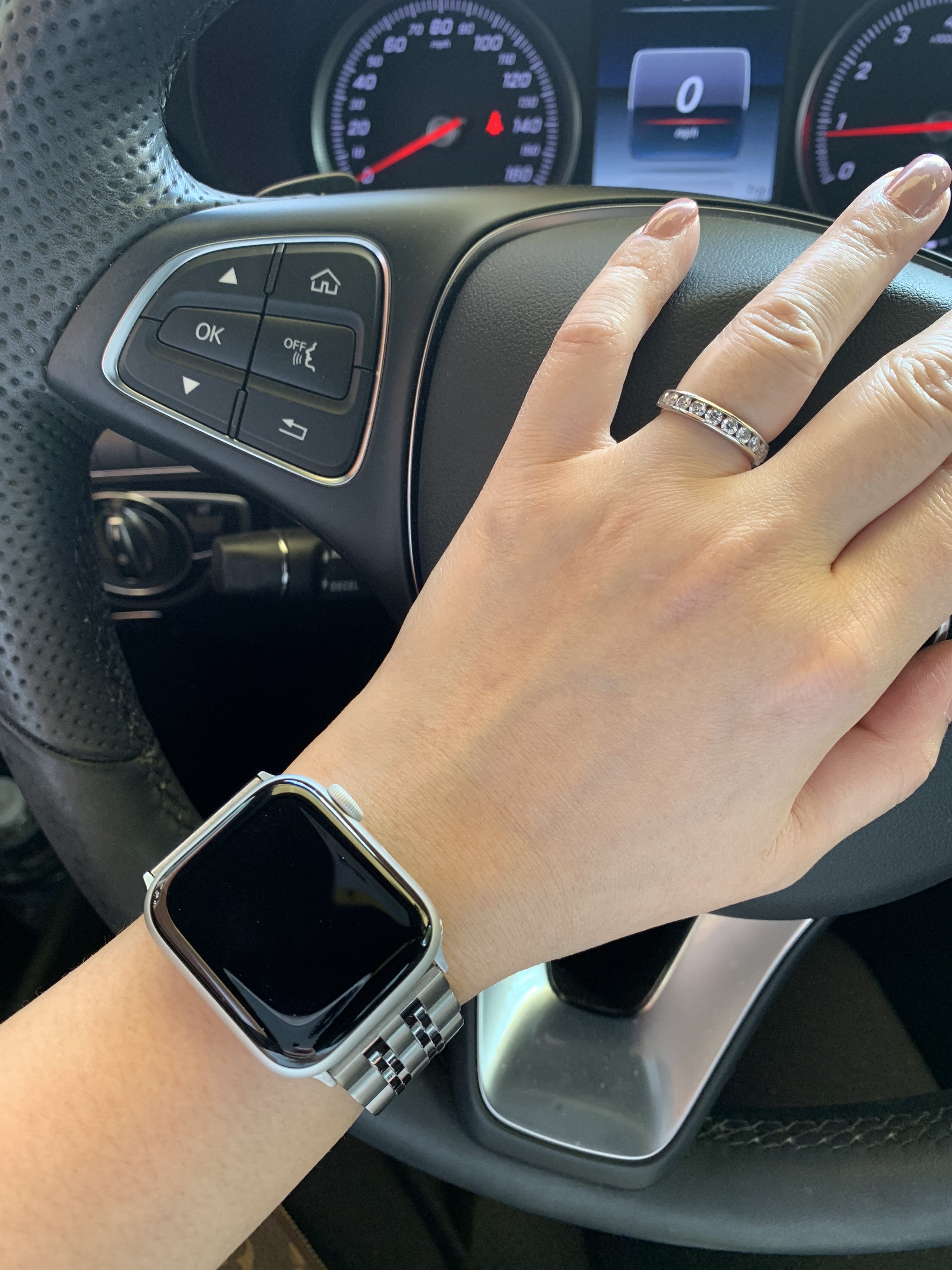 40mm vs 44mm Apple Watch S4 - Which will you get? | Page 17 | MacRumors Forums