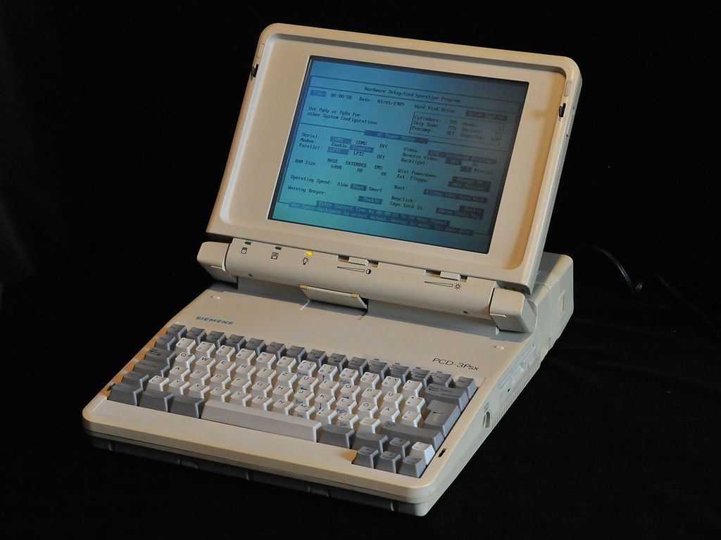 1024px-Siemens_PCD-3Psx.jpg