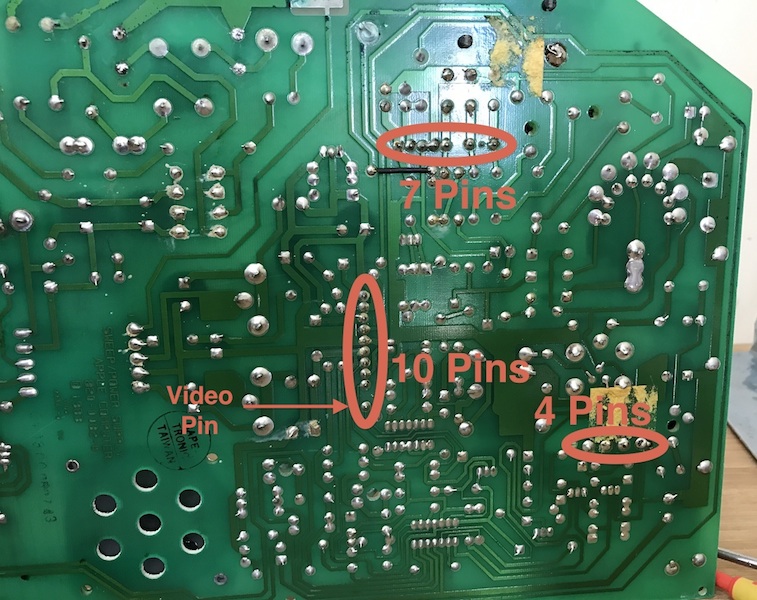 128K Analog Comon Cracked Solder Video Pin.jpg