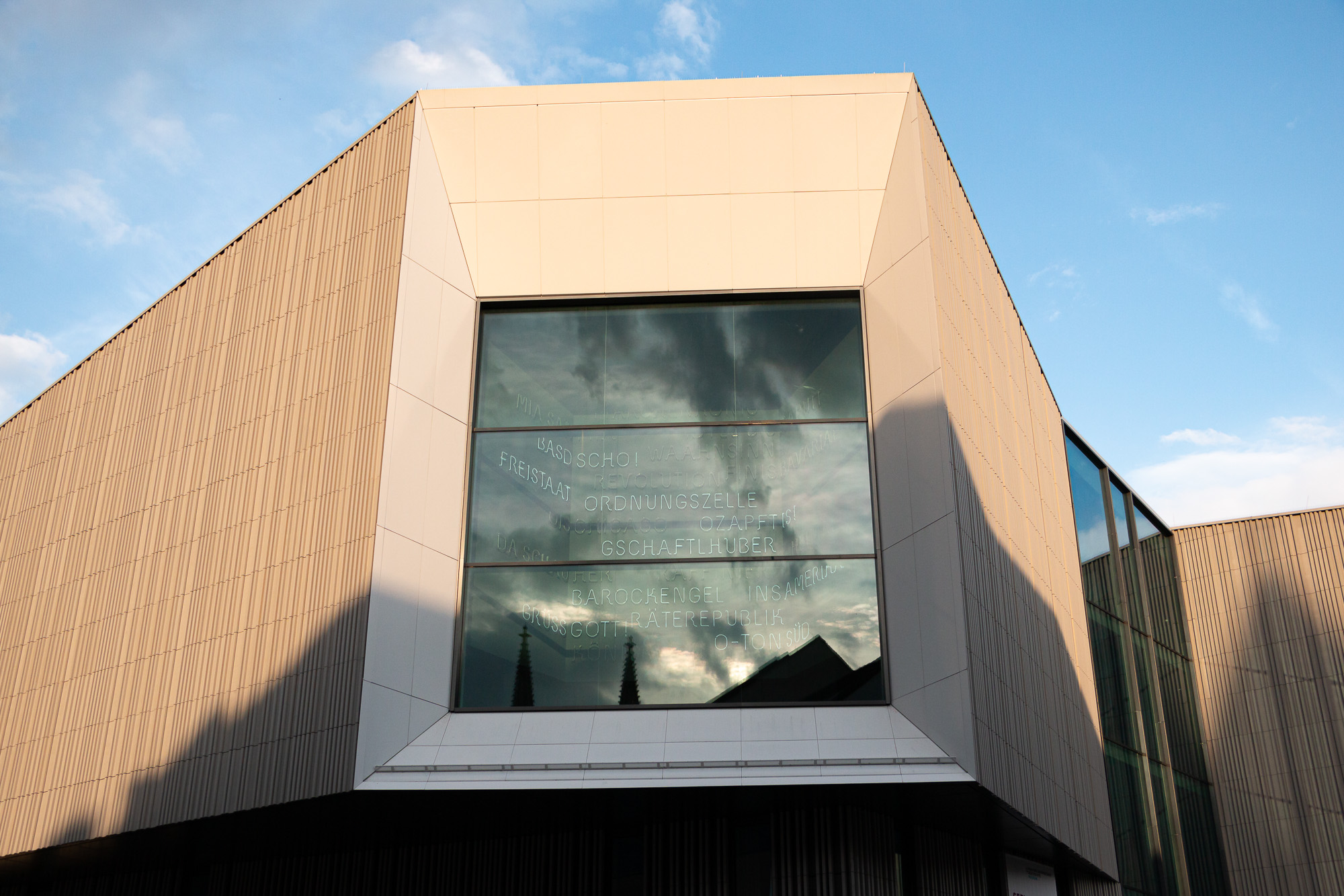 P52_WEEK38ALT_WINDOWDS_IMG_3918_FF.jpg