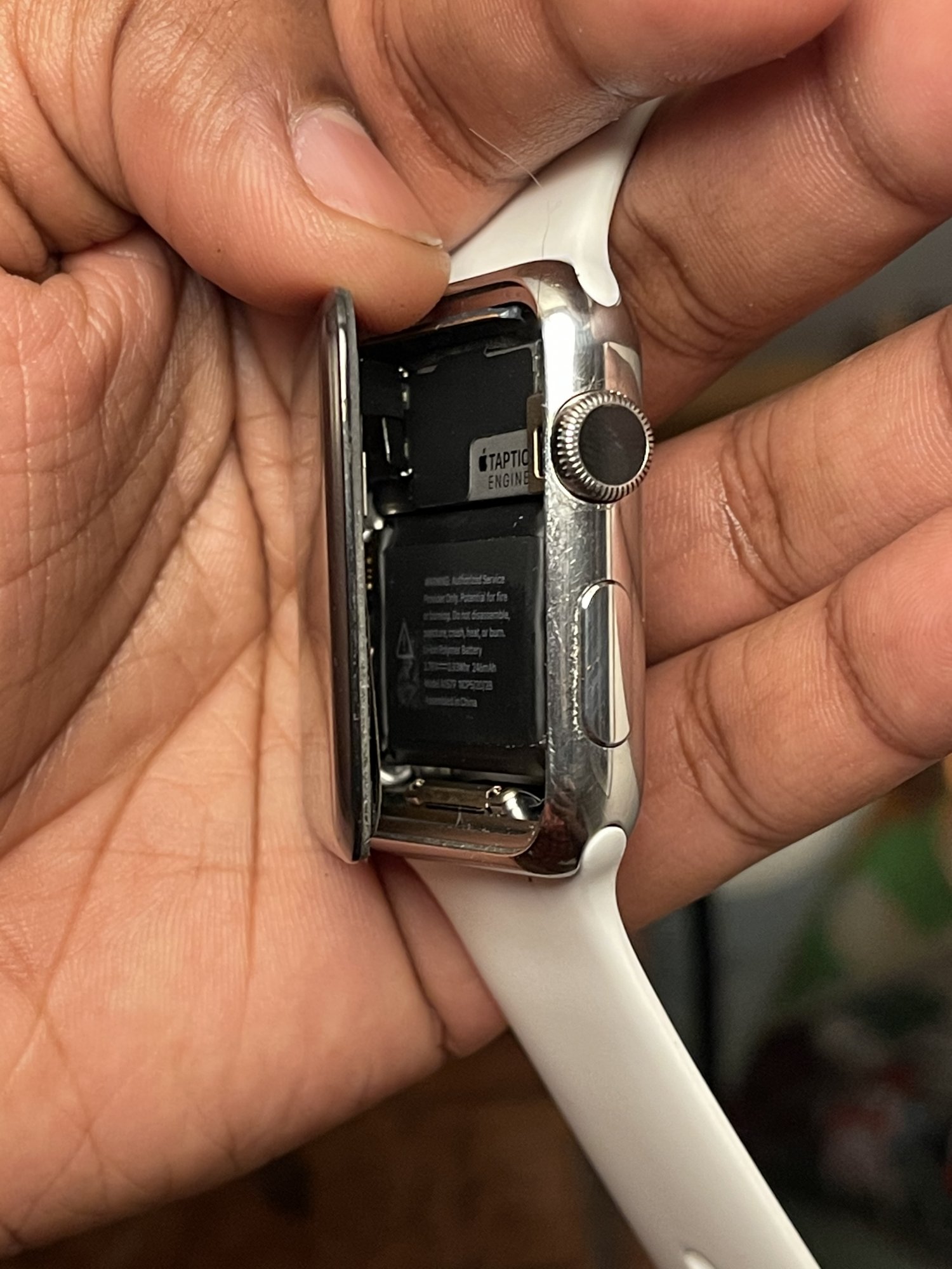 Apple Watch Gen1 Screen Popped out! MacRumors Forums