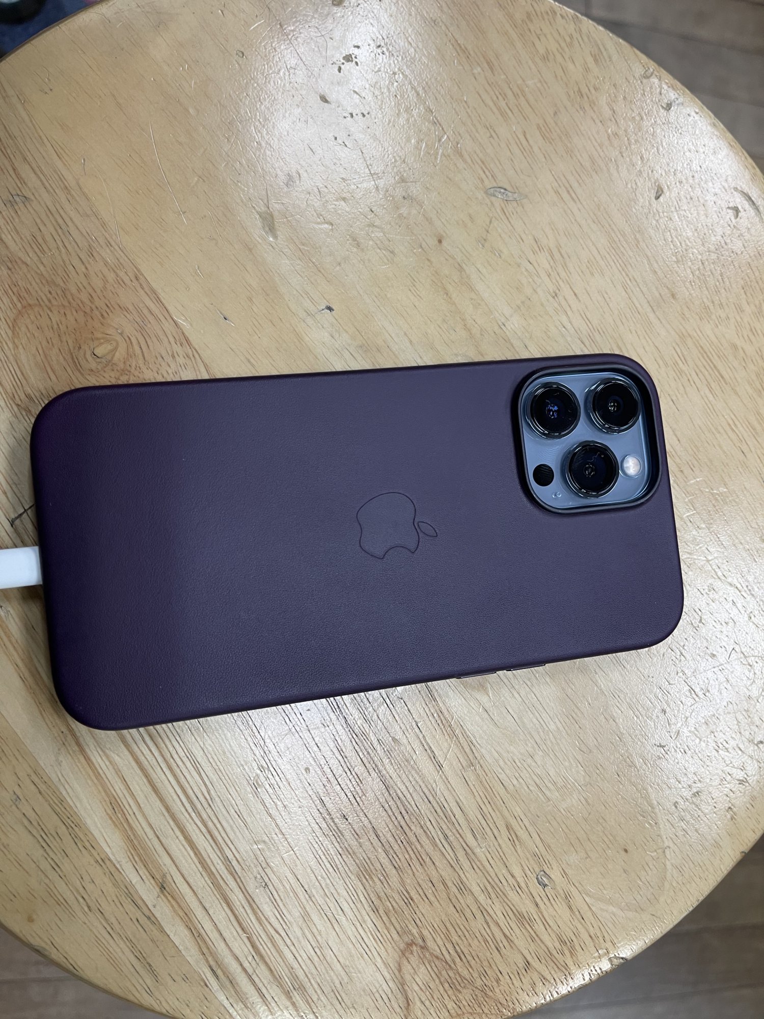 AirPods Max Leather Cases Review - MacRumors
