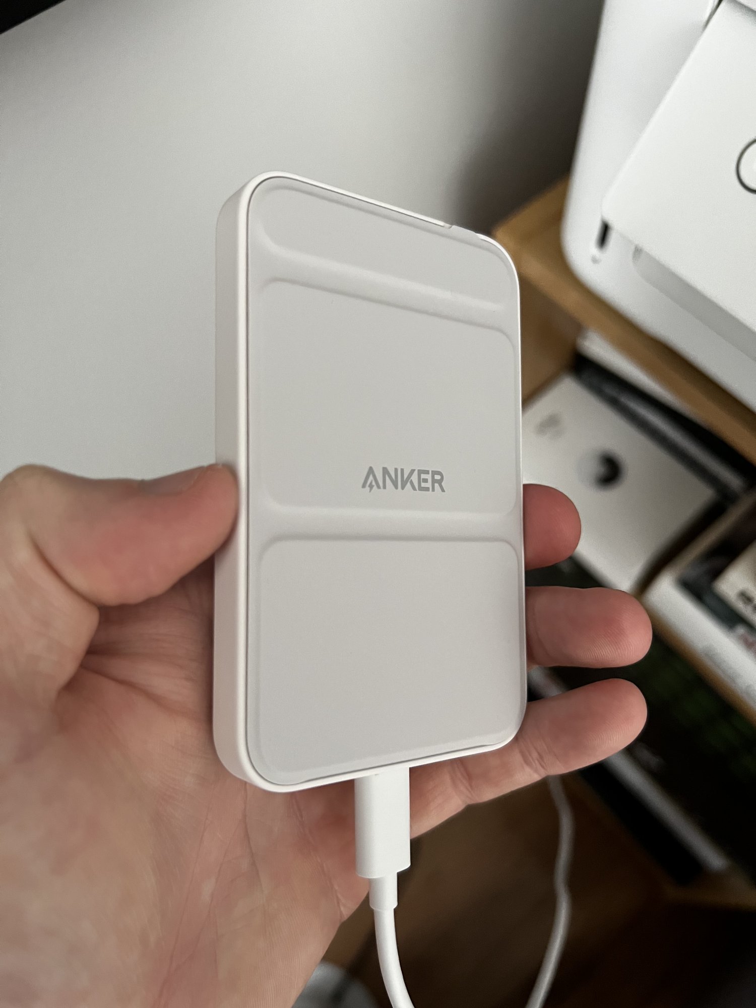 Anker Releases MagSafe-Compatible Battery Pack for iPhone 12 Lineup -  MacRumors