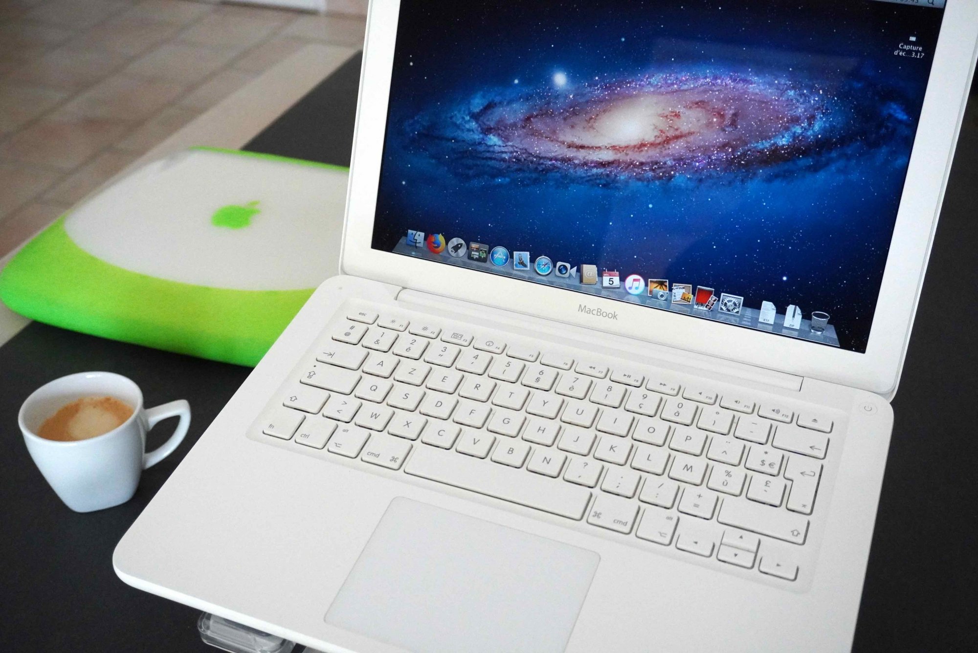 Mid 2010 MacBook - One of the best designed Intel MacBook's | MacRumors  Forums