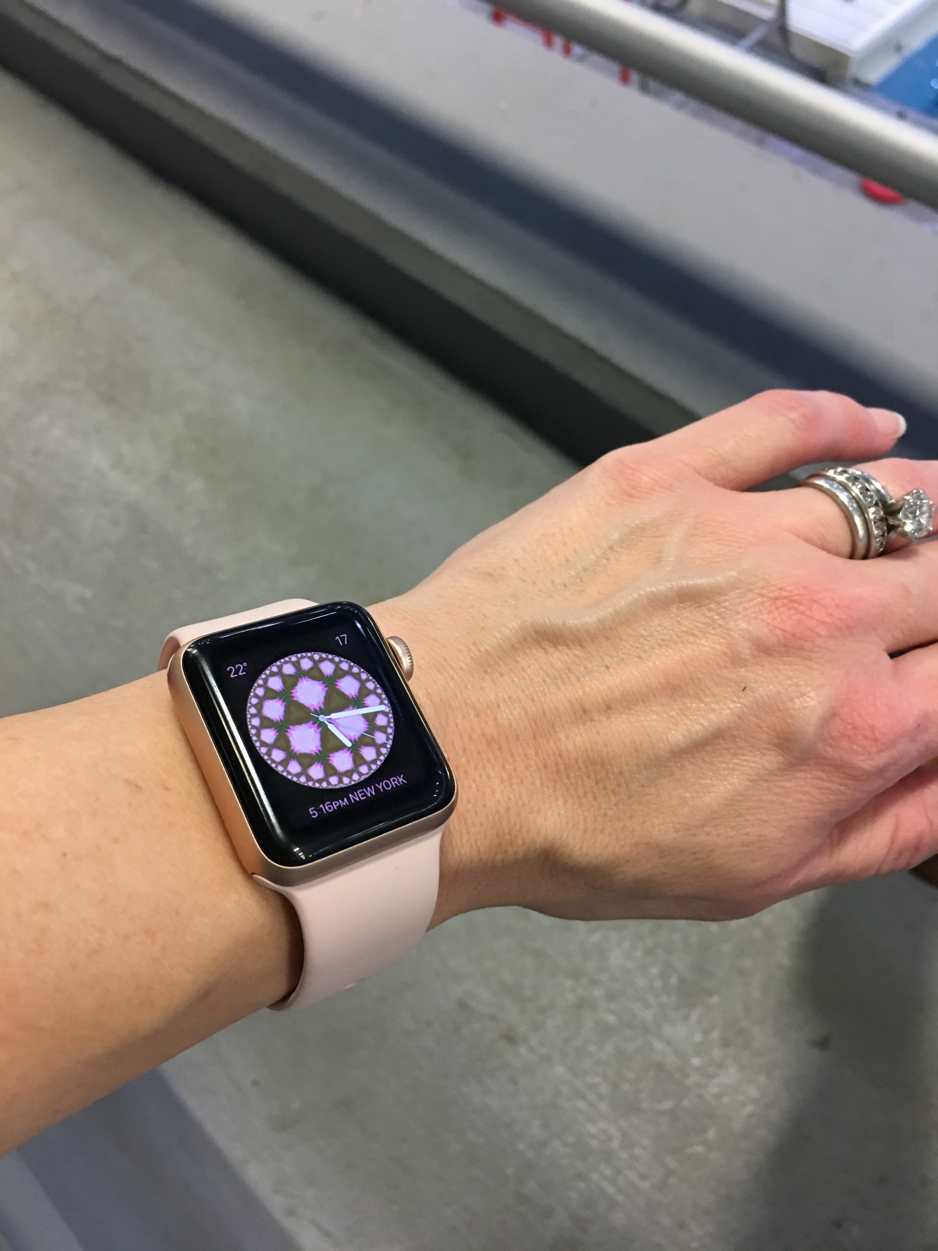 apple watch series 4 on female wrist