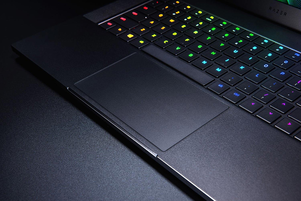 2018_razer_blade_15_3.jpg