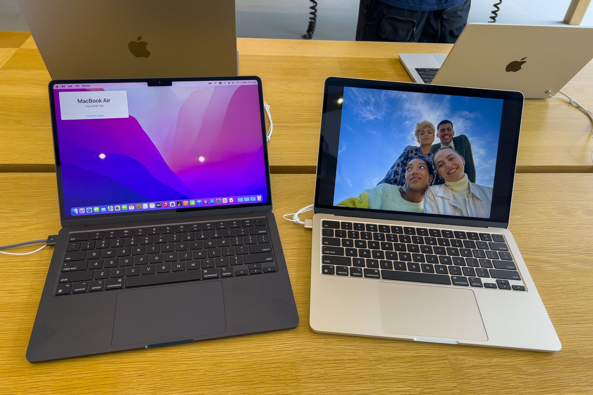 I switched to Apple's M1 MacBook Air, and I don't regret it
