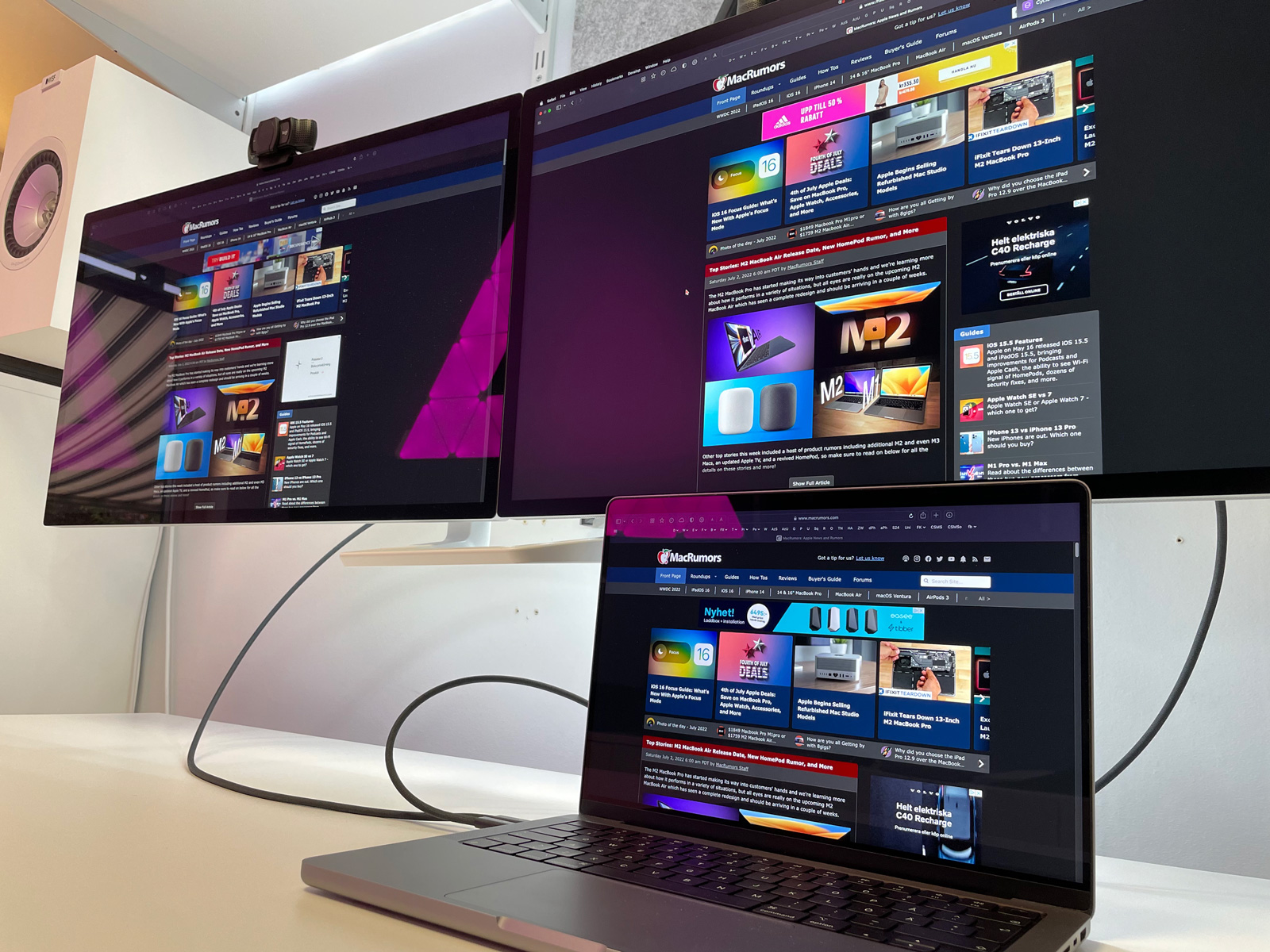220703-Screens-On.jpg
