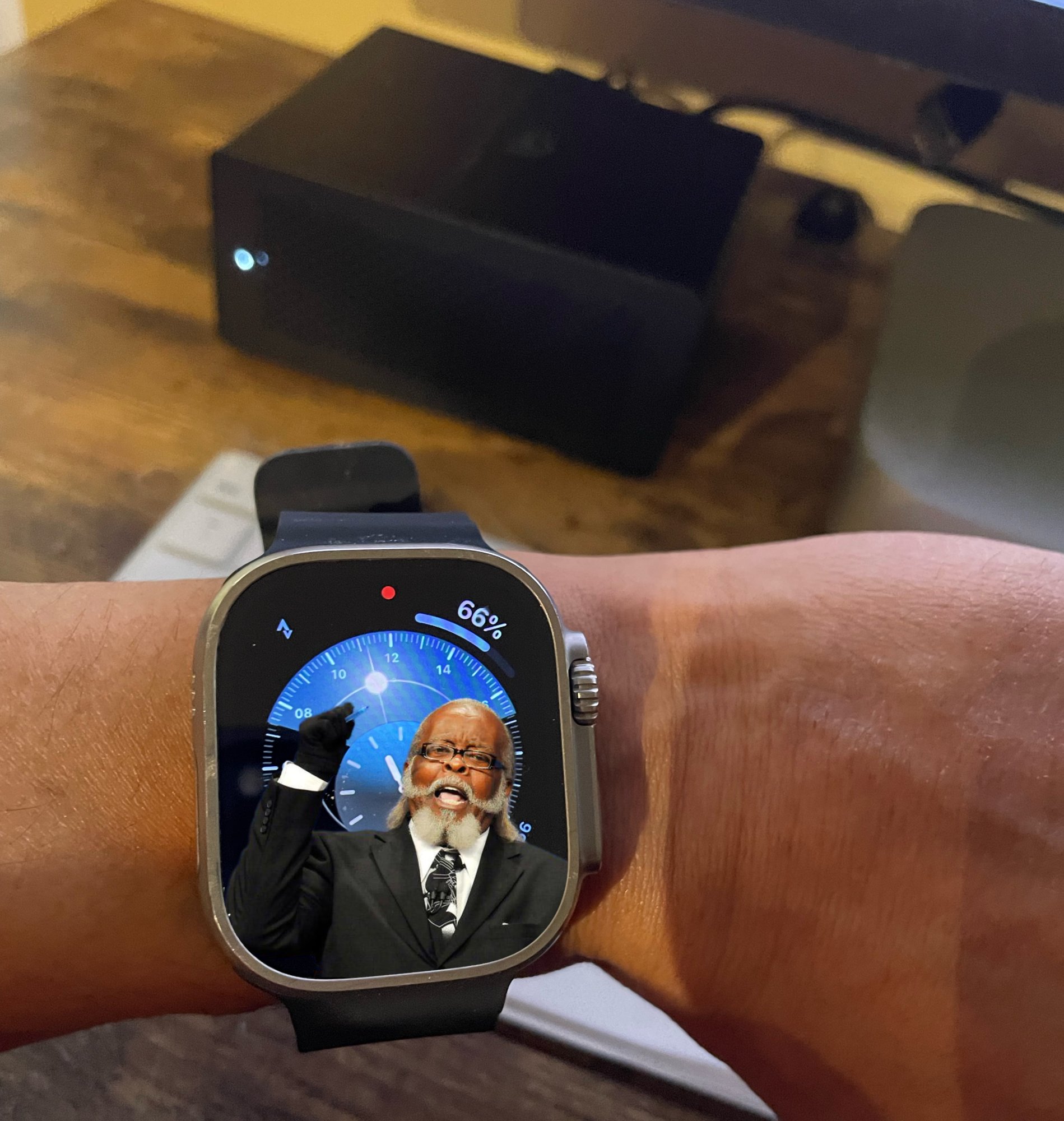 Rumor: The 2024 Apple Watch will introduce a basic form of Blood Pressure  monitoring while a more sophisticated system is still in the works -  Patently Apple