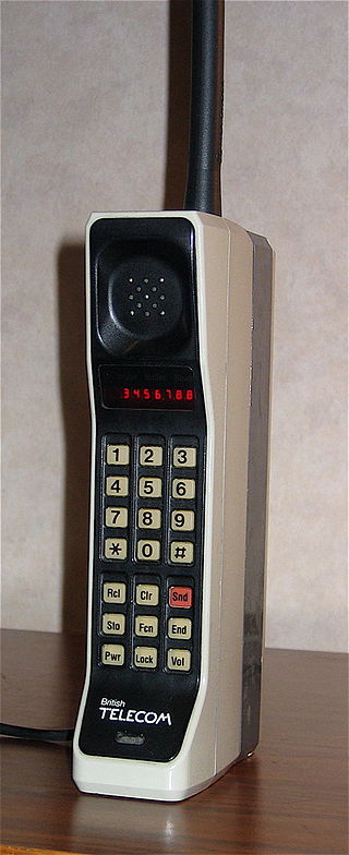 320px-DynaTAC8000X.jpg