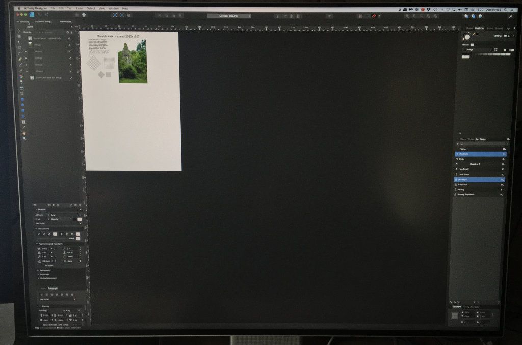 4k screen scaled.jpg