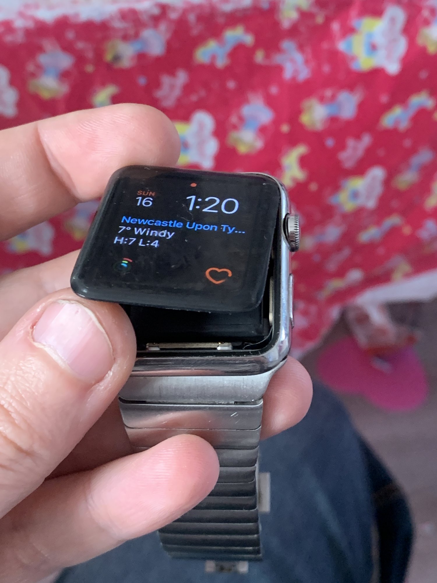 Apple Watch screen popped off, MacRumors Forums