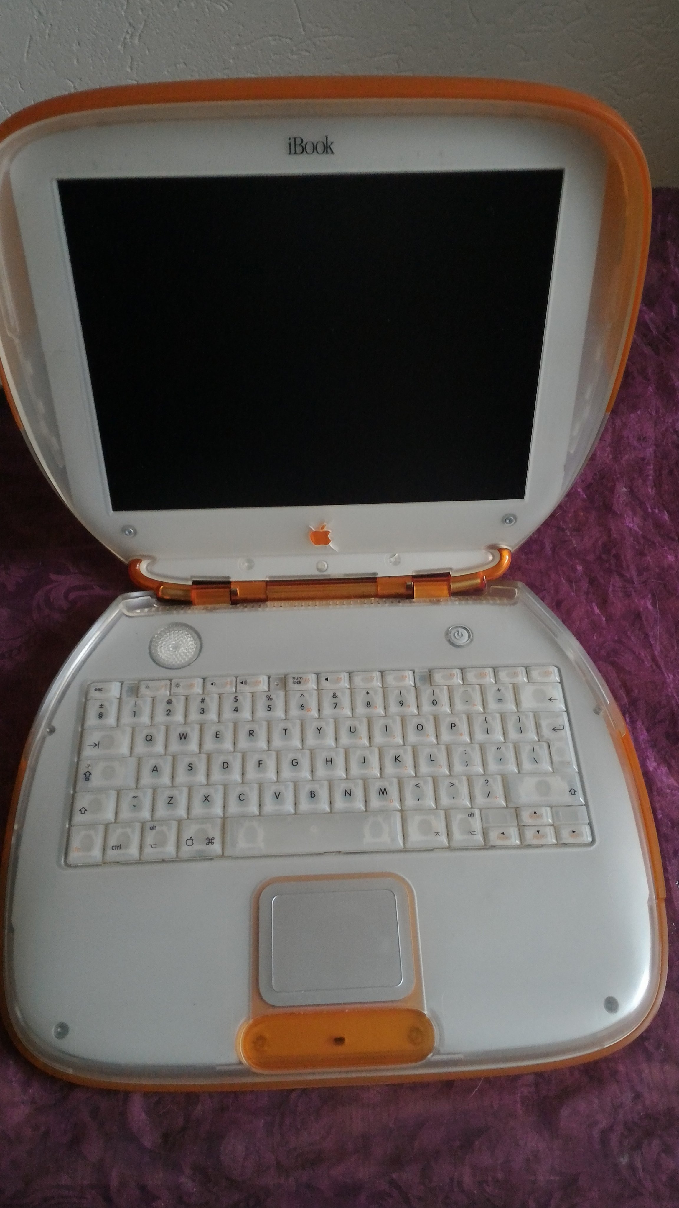 iBook G3 Tangerine | MacRumors Forums iBook G3 Tangerine | MacRumors Forums