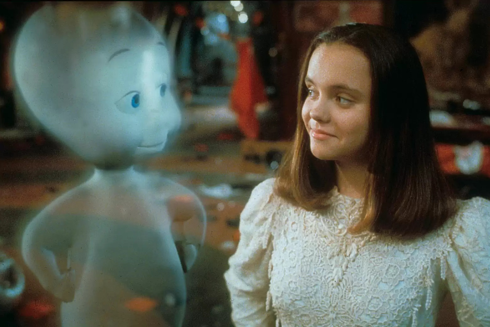 62b5471d0b9606fc5c6d9f14_Christina Ricci.jpg