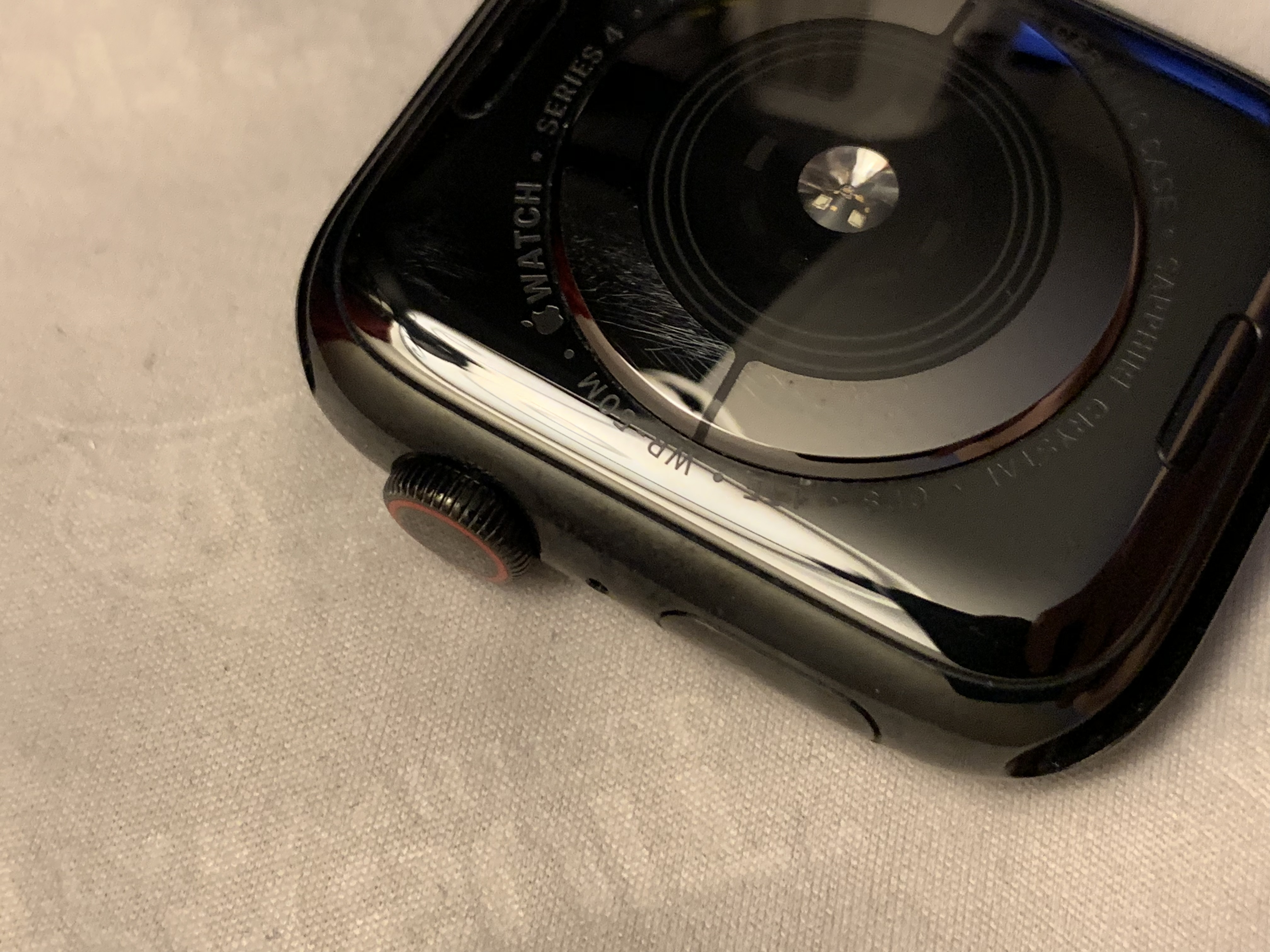 Apple Watch Series 4 Black SS Back Scratches! | MacRumors Forums