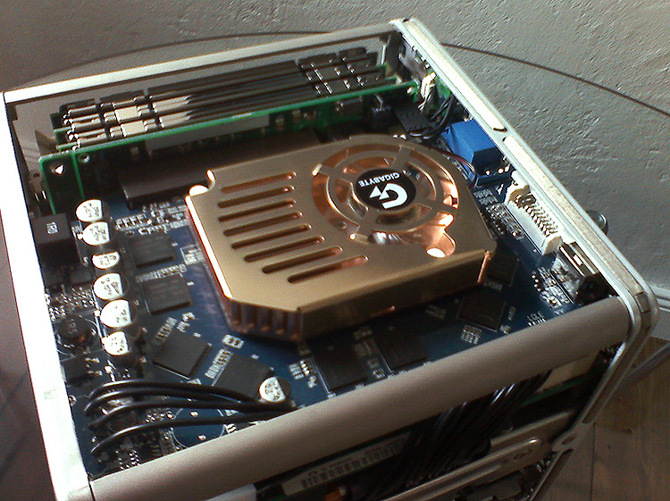 6800XT_01.jpg
