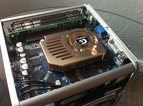6800XT_small_04.jpg