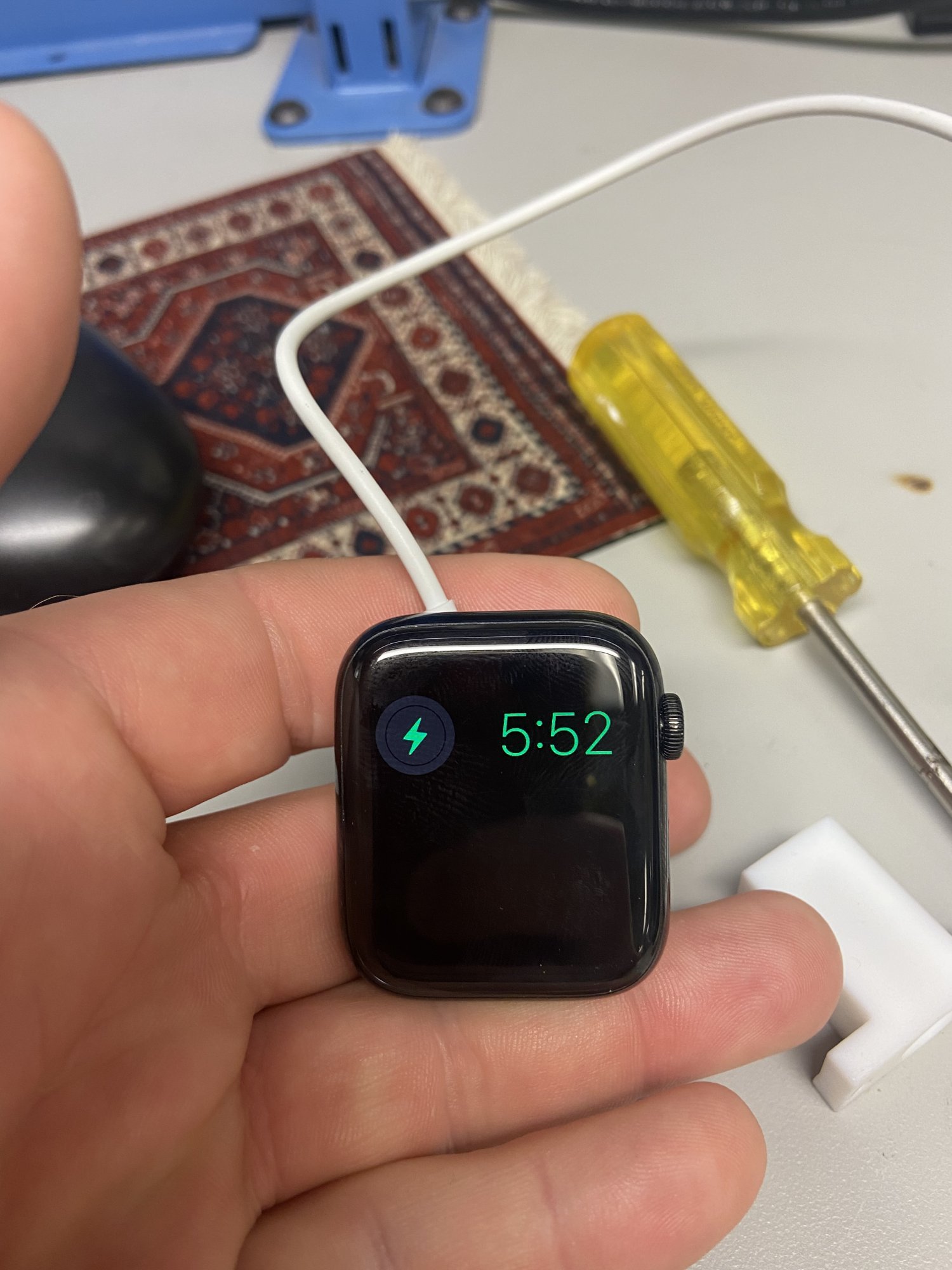 Apple Watch stuck on charge screen MacRumors Forums