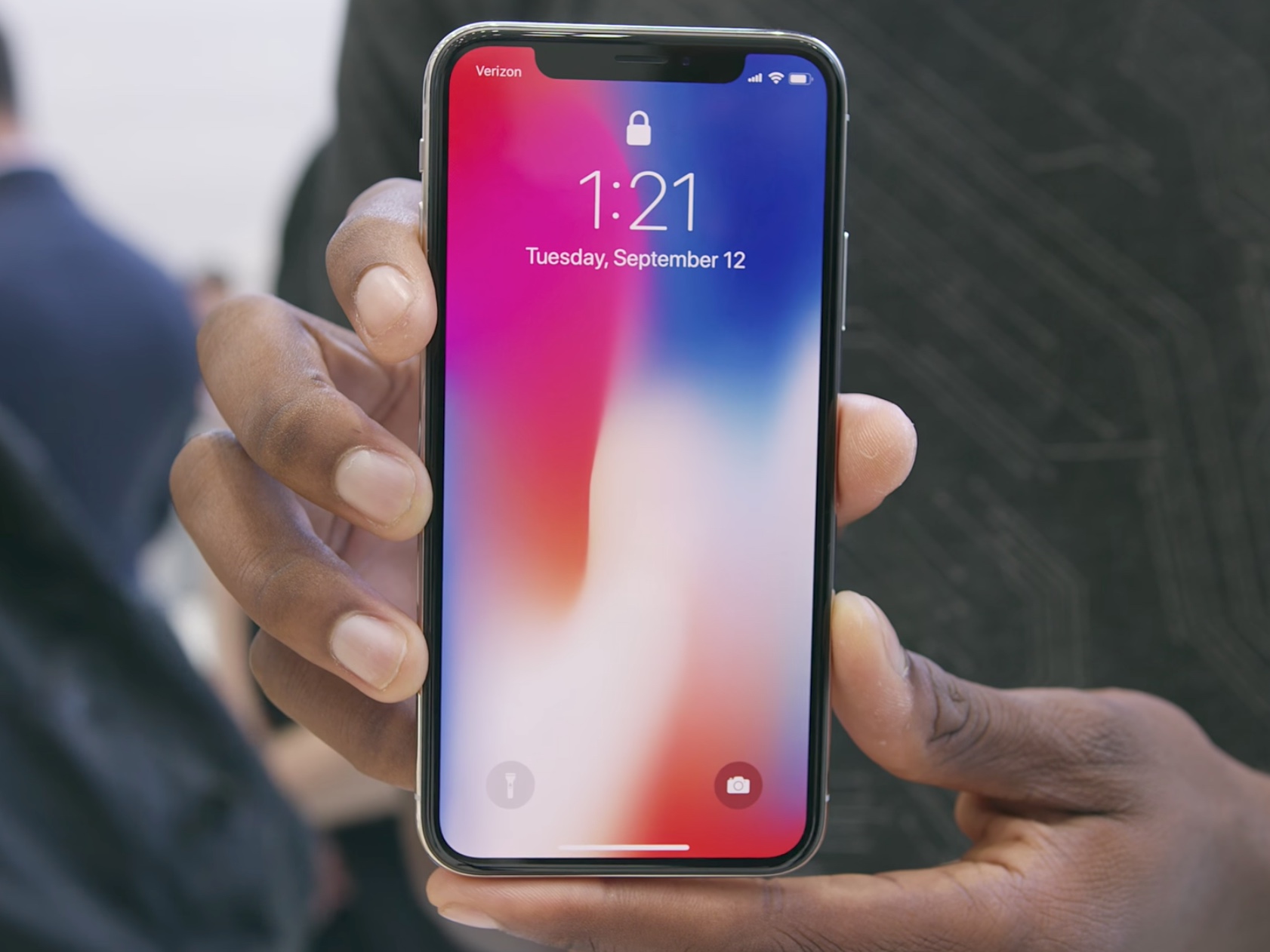 7-reasons-you-should-buy-an-iphone-x-instead-of-an-iphone-8.jpg