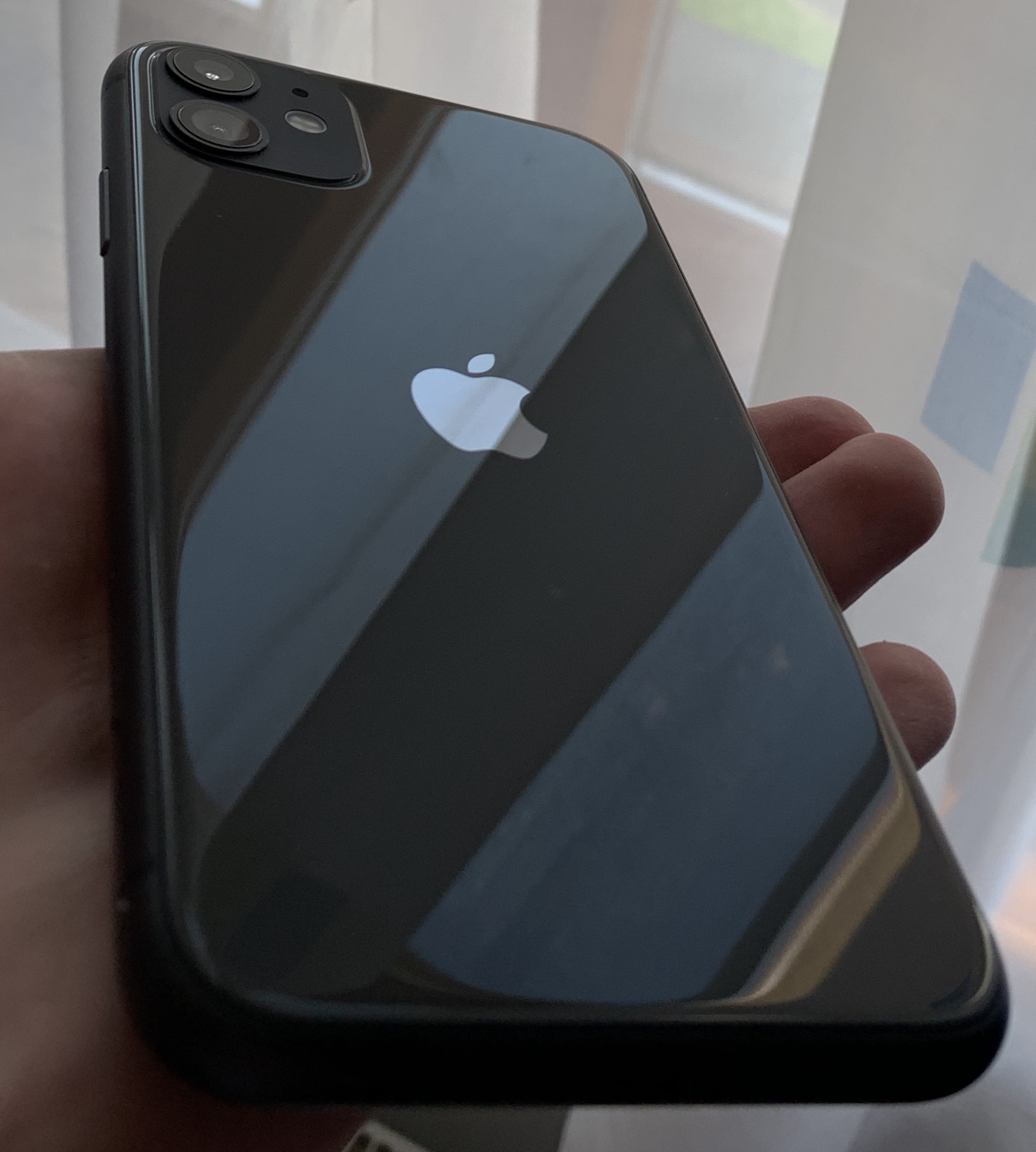 Айфон 11 черного цвета