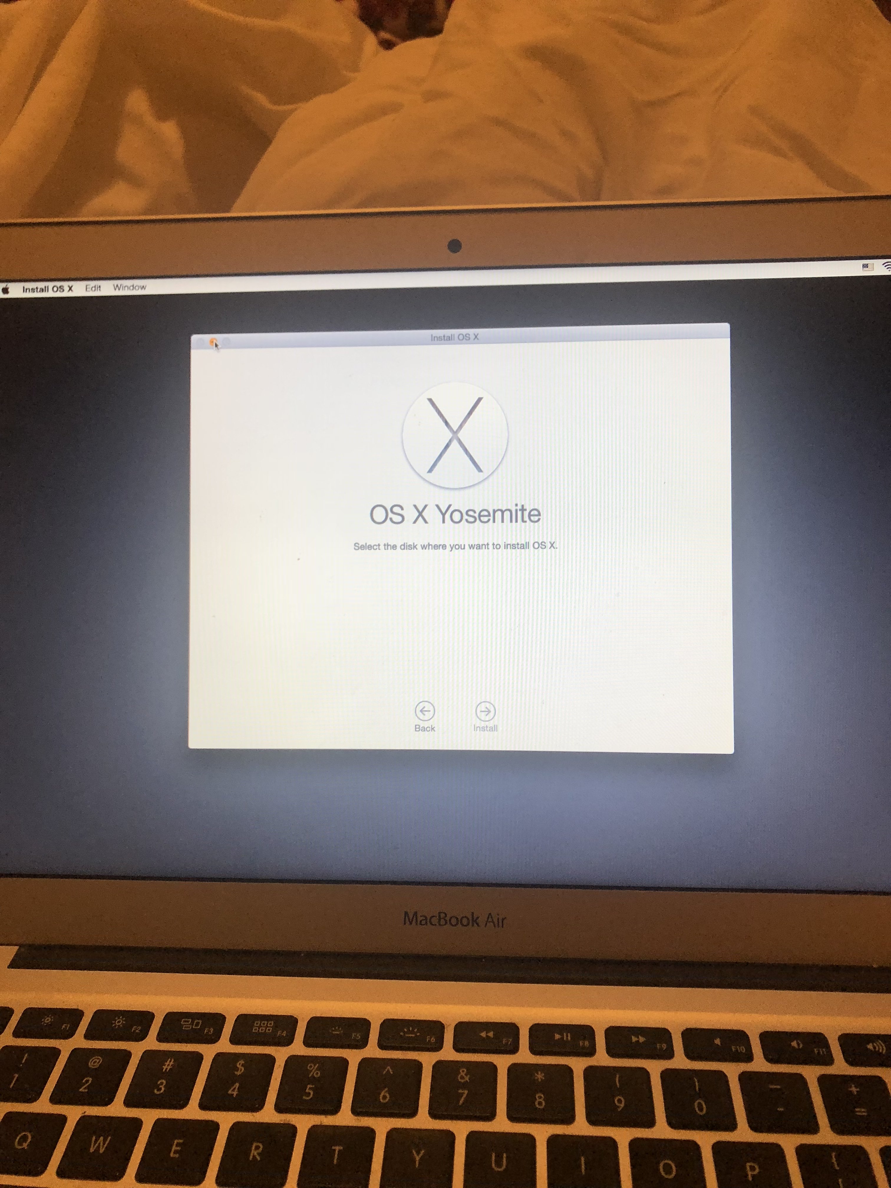 No disk available to install mac os x 10.7