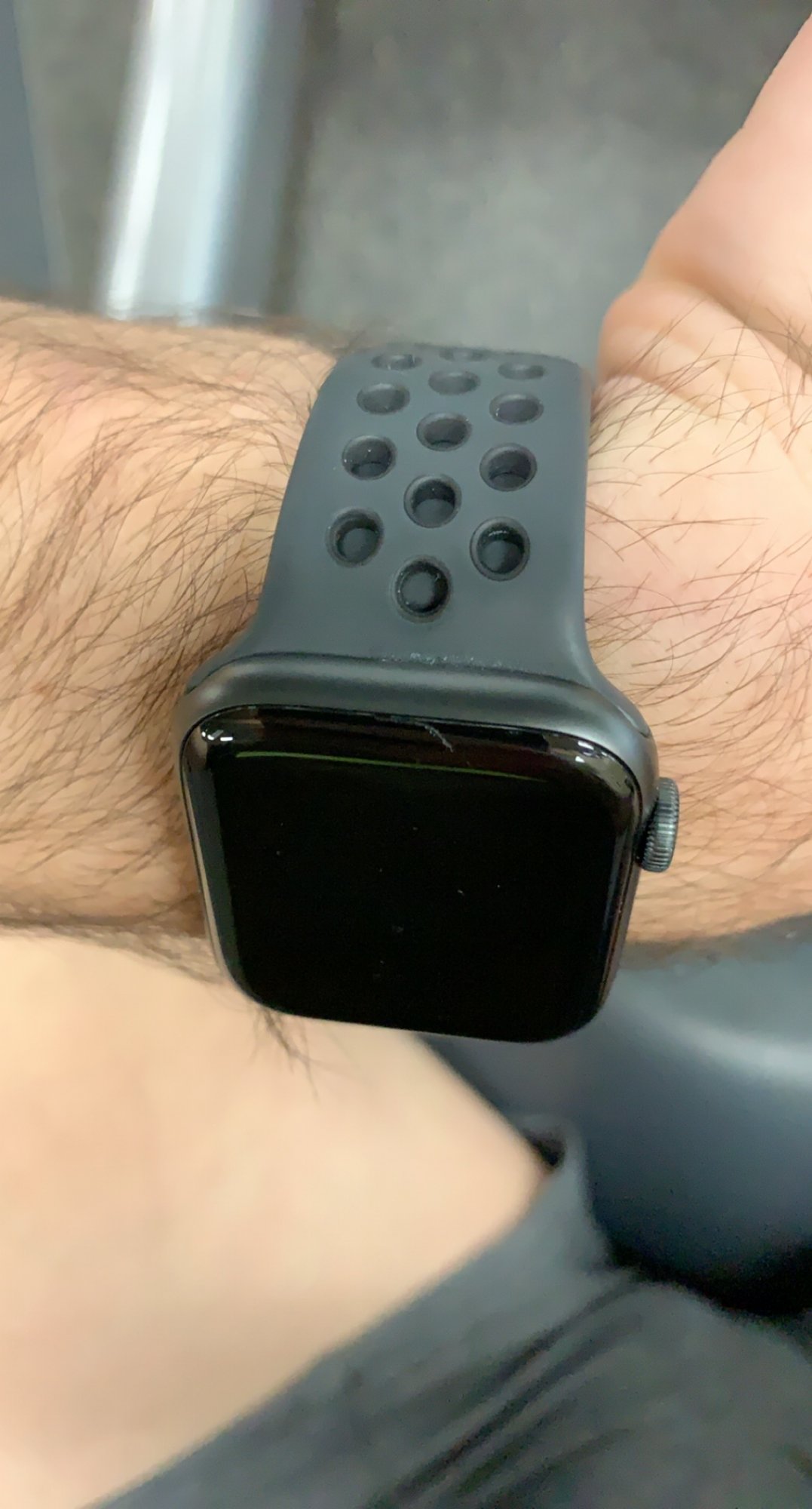 Apple watch edge crack sales