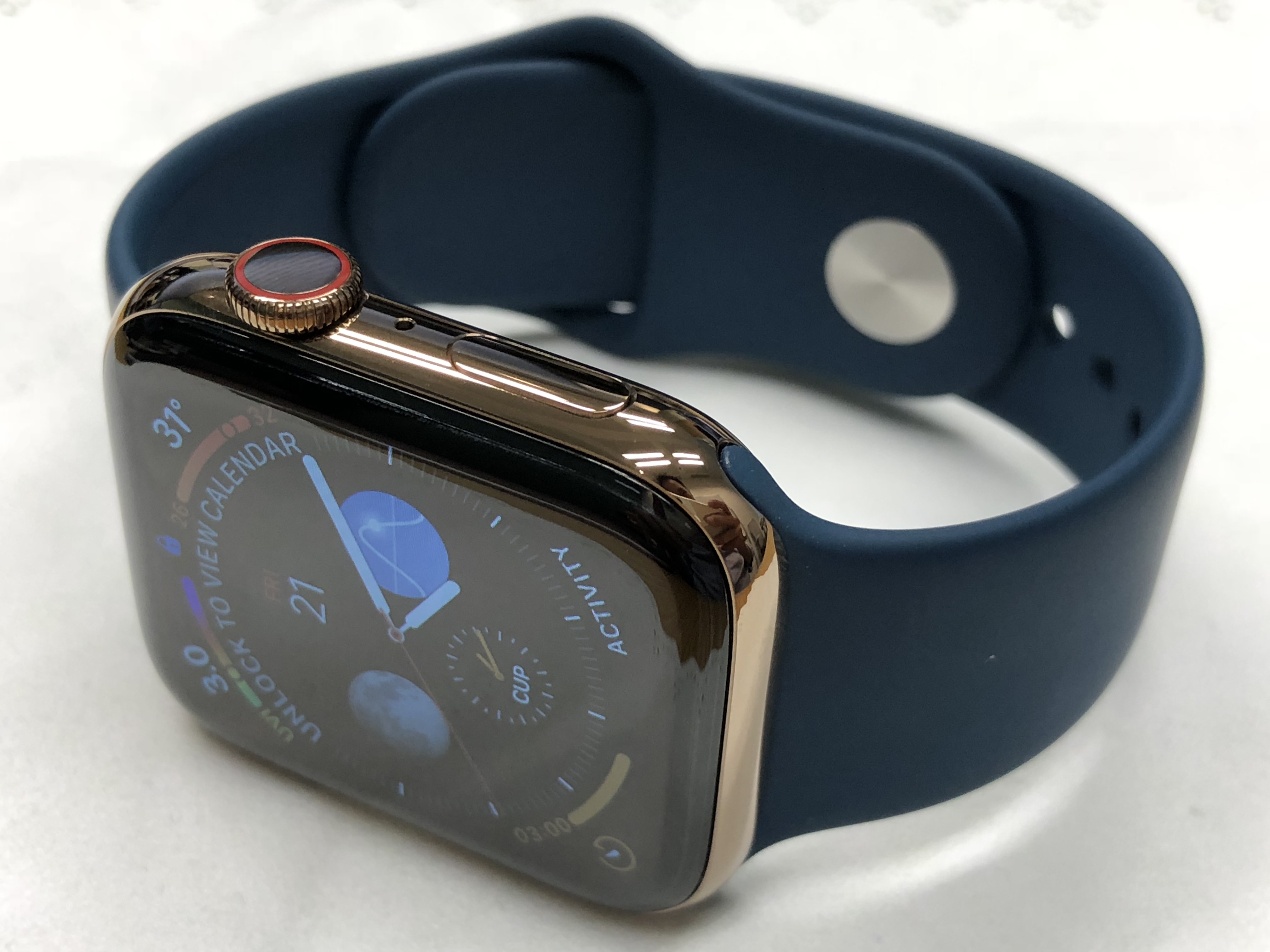 Apple watch gold stainless