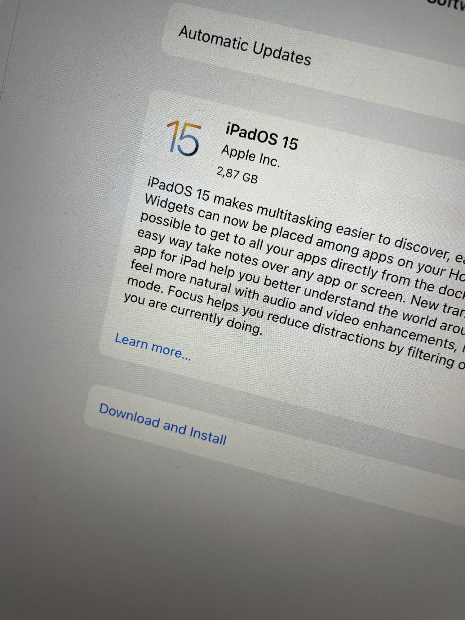 Here's When You Can Download iOS 15 and iPadOS 15 [Now Available] | Page 9  | MacRumors Forums