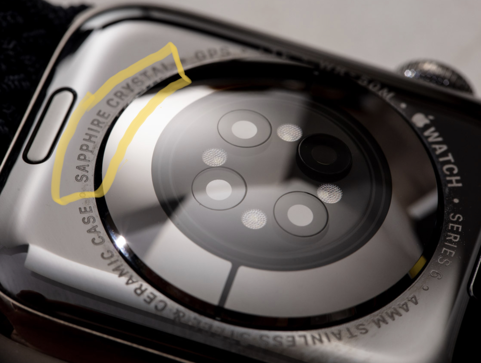 u1 apple watch