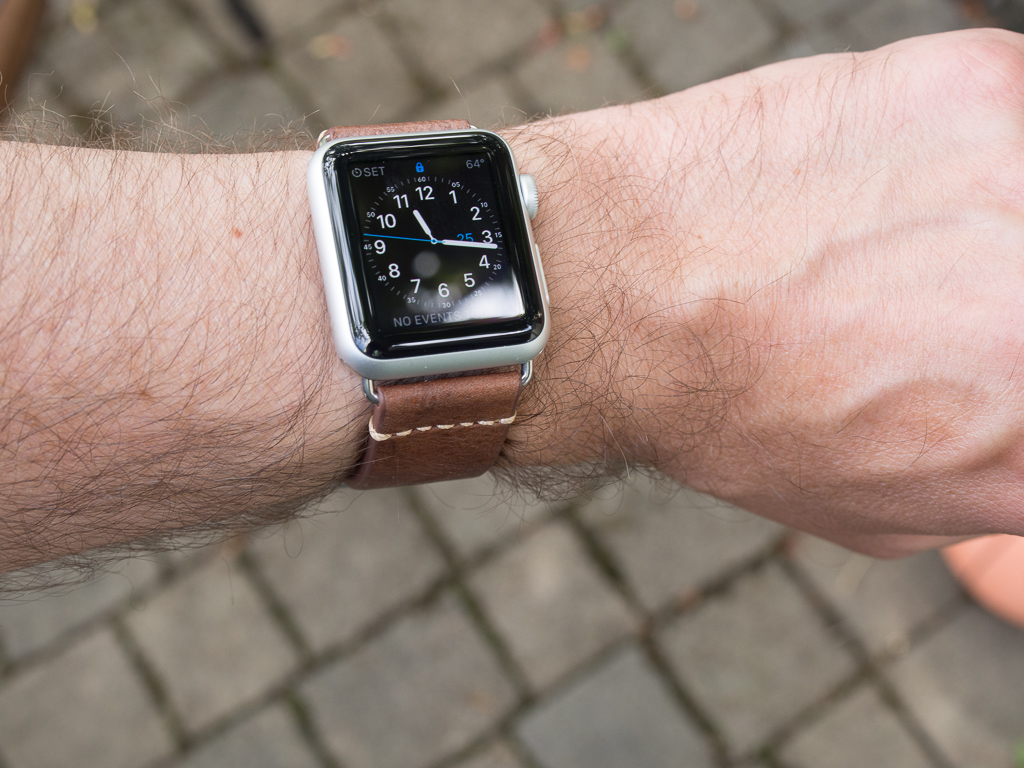 Apple watch aluminum with hermes band clearance