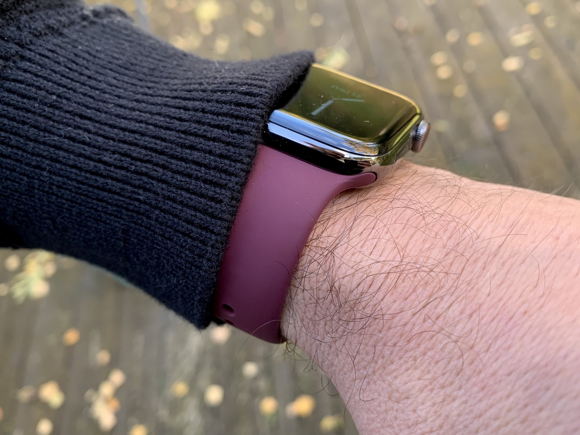 apple watch dark olive