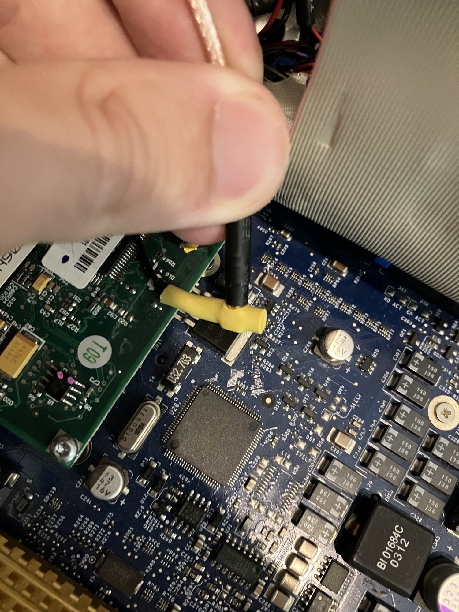 Adapter.jpeg
