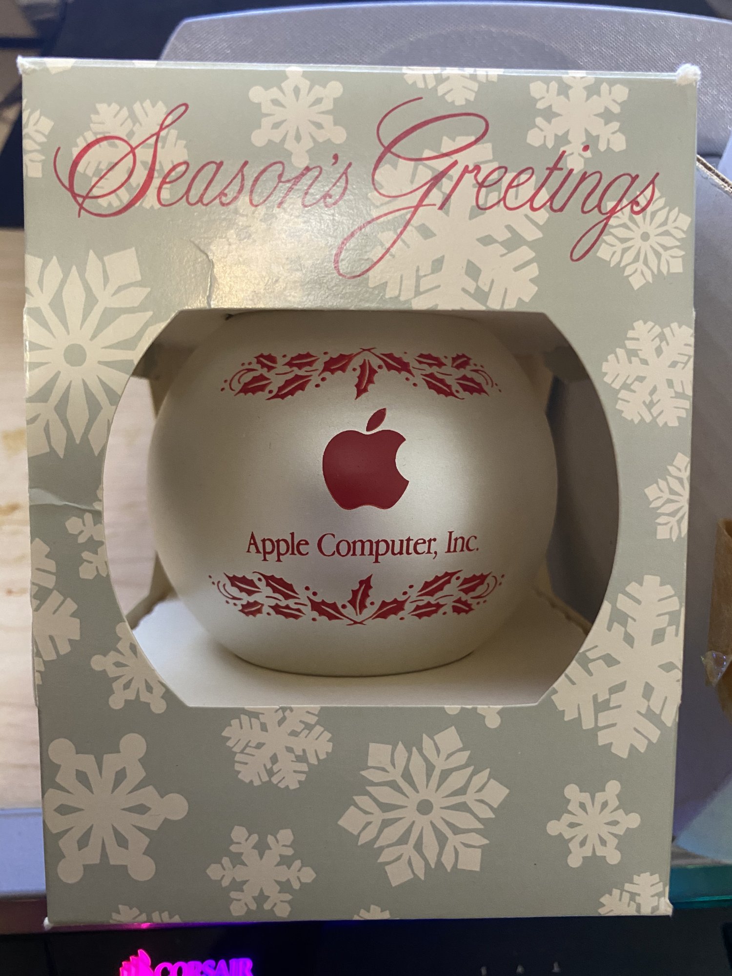 Apple.jpeg