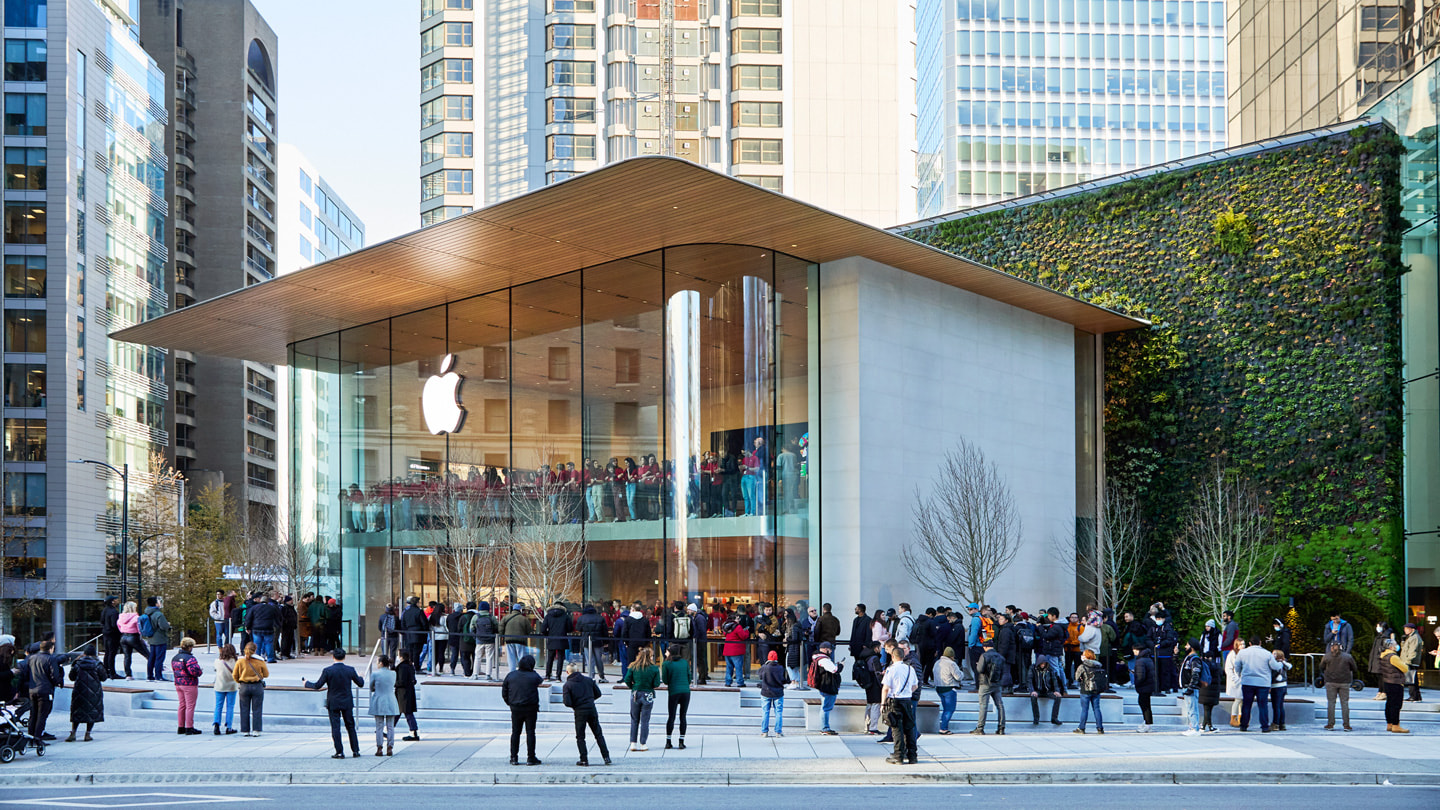 Apple-Pacific-Centre-Vancouver-opening-hero_Full-Bleed-Image.jpg.large.jpg