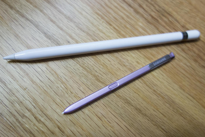 apple-pencil-s-pen-100767982-large.jpg