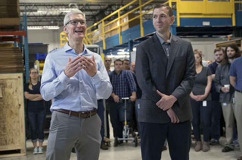 Apple-Tim-Cook.jpg