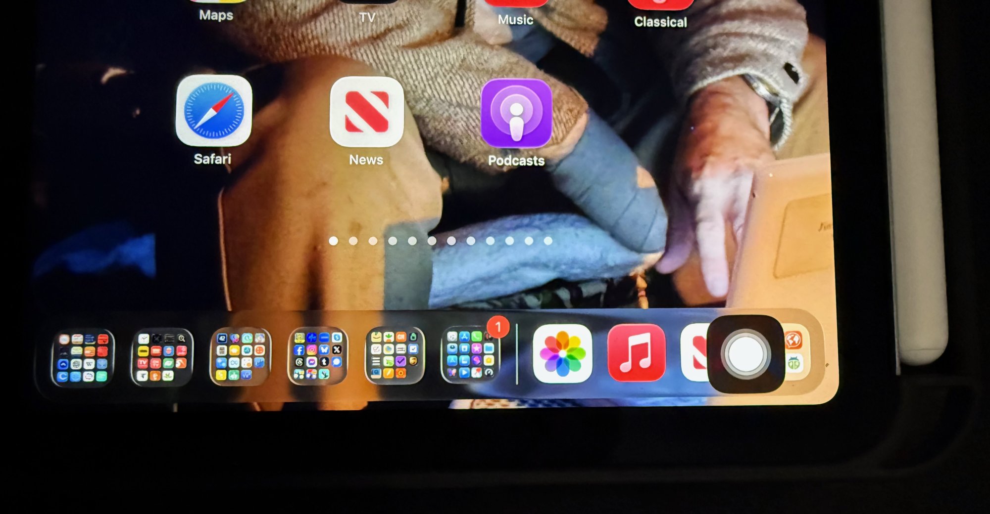 AssistiveTouch floating button.jpeg