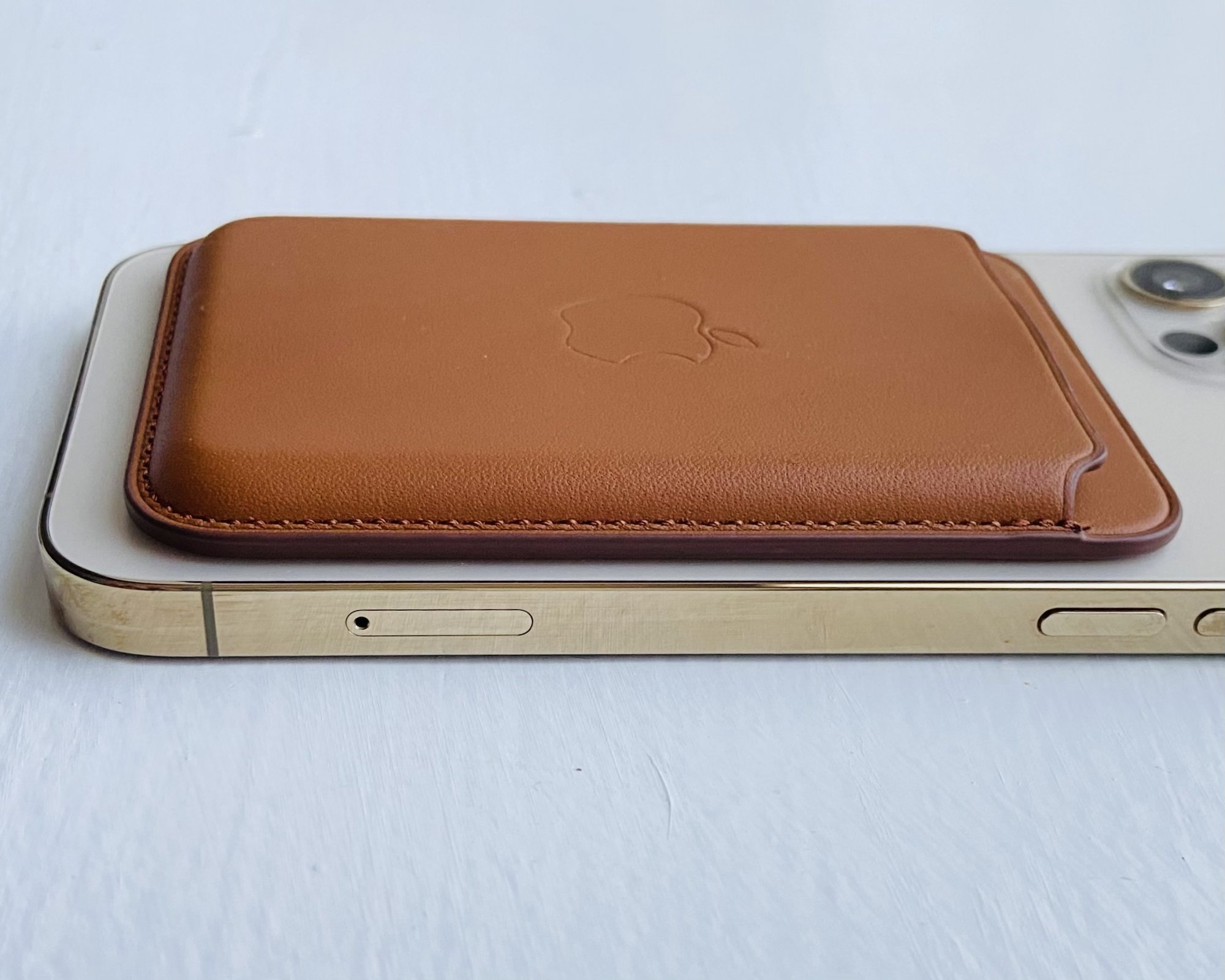 Apple Leather Wallet - Order Thread | Page 12 | MacRumors Forums