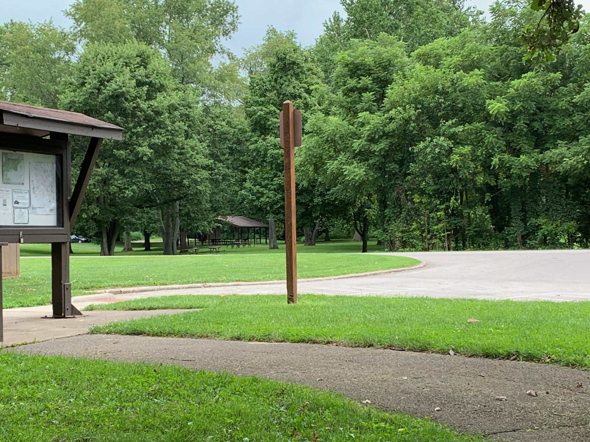 Battelle Darby - Info booth and trees.png