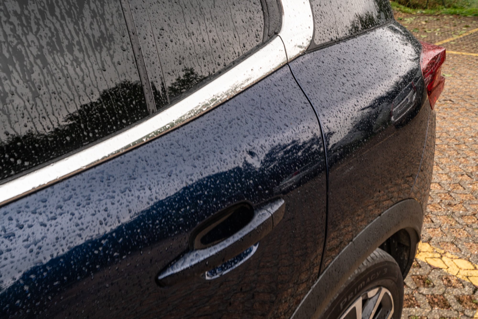 Car - 2500px-1.jpg