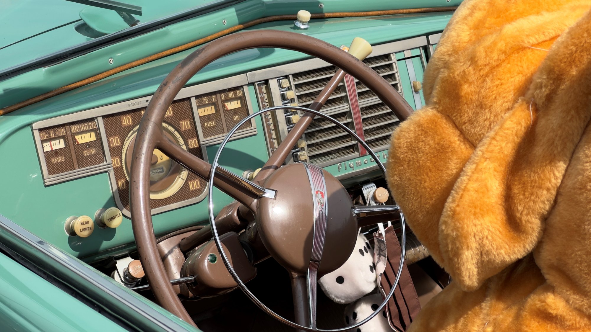 Car2.jpg